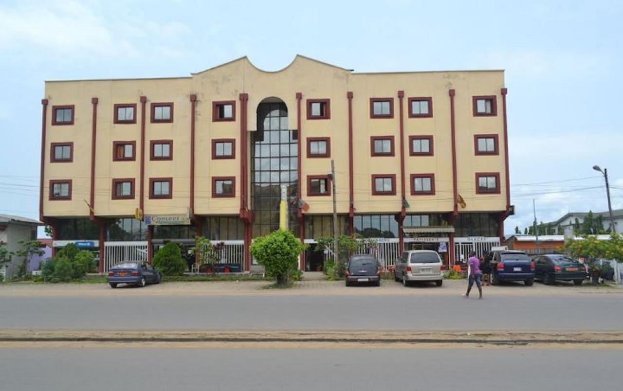 Denver Plaza Hotel Douala Exterior foto